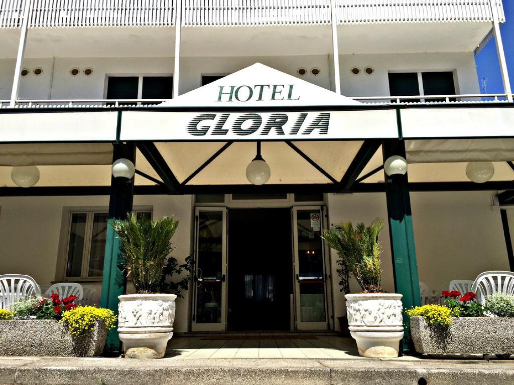Hotel Gloria لينانو سابيادورو المظهر الخارجي الصورة